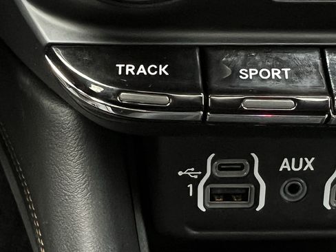 Used 2025 Dodge Durango R/T image 15