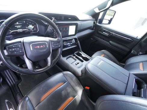 Used 2024 GMC Sierra 3500 AT4 AWD/4WD image 22