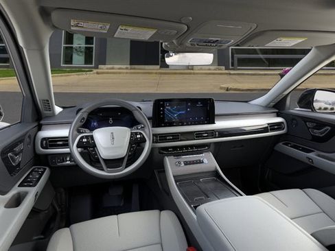 New 2026 Lincoln Aviator Reserve w/ Illumination Package AWD/4WD image 31