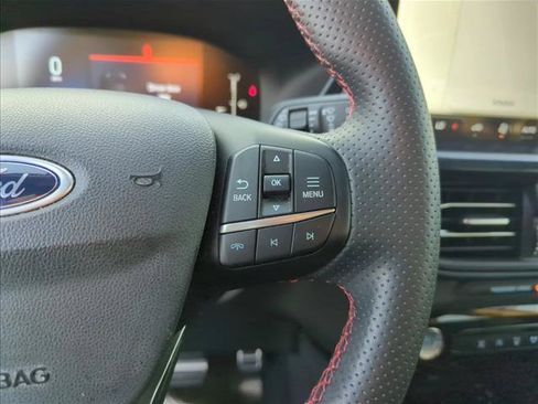Used 2023 Ford Escape ST-Line w/ Tech Pack #1 FWD image 15