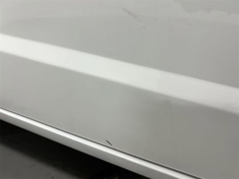 Used 2016 Chrysler Town & Country Touring image 34