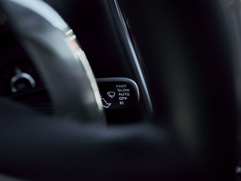 Used 2023 McLaren GT image 53