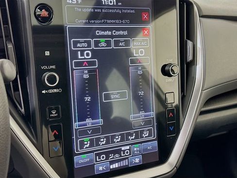 Used 2024 Subaru Crosstrek 2.0i Premium image 16