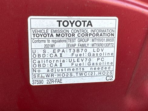 Used 2021 Toyota Corolla LE w/ Carpet Mat Package (TMS) FWD image 18