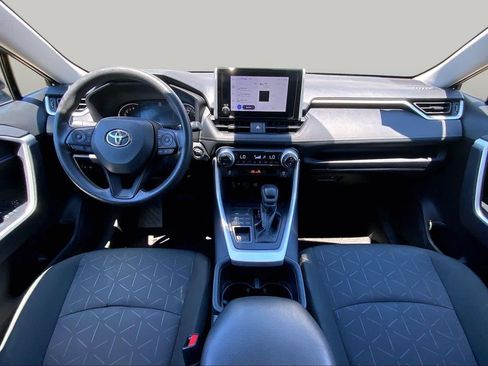 Used 2024 Toyota RAV4 XLE AWD/4WD image 15