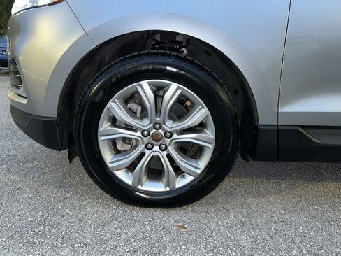 Used 2022 Ford Edge Titanium image 46