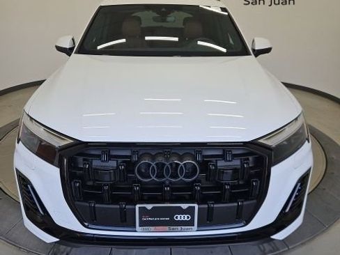 Certified 2025 Audi Q7 2.0T Premium Plus w/ Premium Plus Package image 2