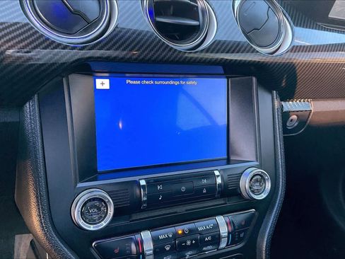 Used 2017 Ford Mustang GT Premium image 24