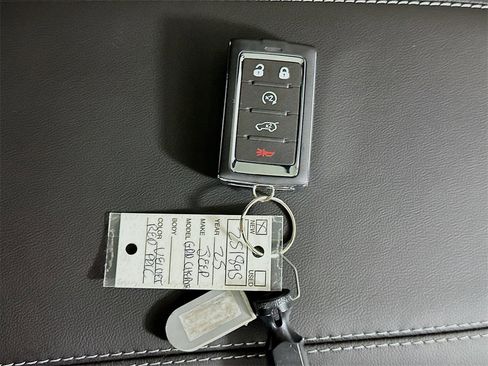 New 2025 Jeep Grand Cherokee L Limited image 20