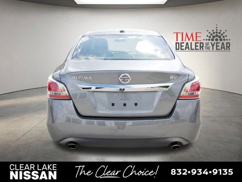 Used 2015 Nissan Altima 2.5 SV w/ Convenience Package image 6
