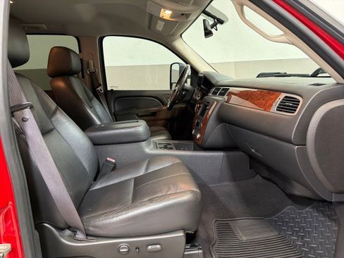 Used 2010 Chevrolet Silverado 2500 LTZ w/ Convenience Package image 53