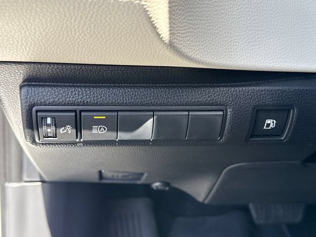 Certified 2026 Toyota Corolla LE FWD image 24