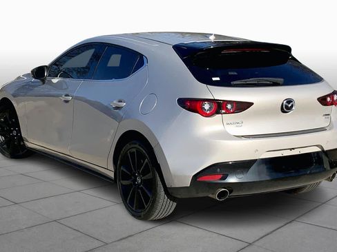 Used 2024 MAZDA MAZDA3 Hatchback w/Premium Plus Pkg image 11