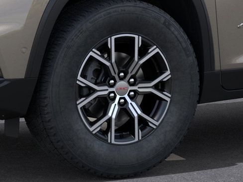 New 2026 GMC Acadia AT4 w/ Luxury Package image 9