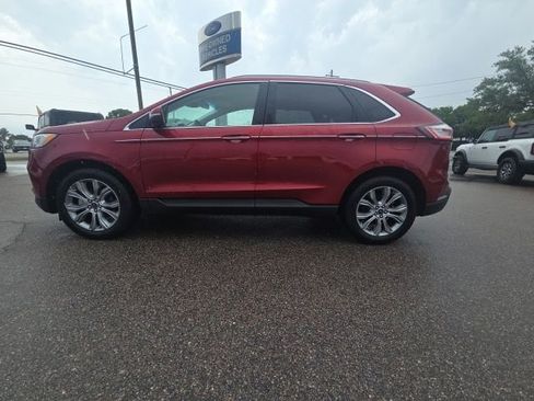 Used 2019 Ford Edge Titanium FWD image 5