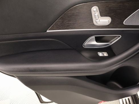 Used 2021 Mercedes-Benz GLE 350 image 18