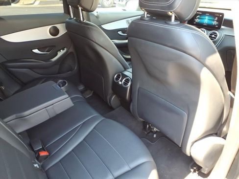 Used 2022 Mercedes-Benz GLC 300 image 13