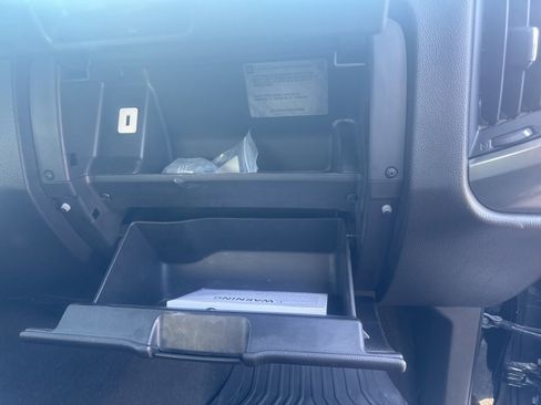 Used 2019 Chevrolet Silverado 1500 LT w/ Texas Edition image 22