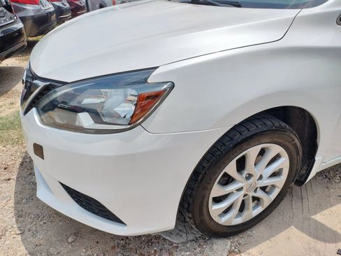 Used 2019 Nissan Sentra SV image 1