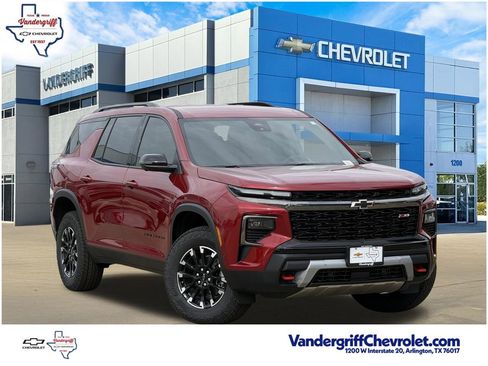 New 2026 Chevrolet Traverse Z71 w/ Enhanced Driving Package image 1