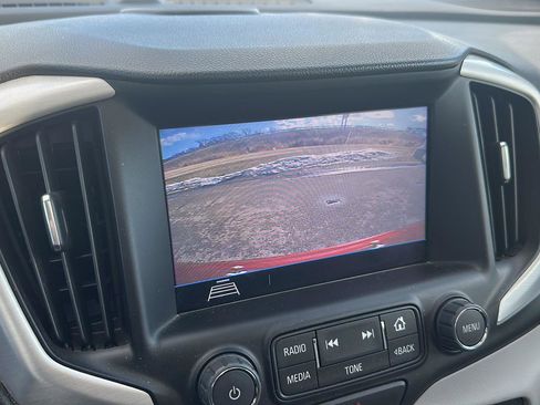 Used 2018 GMC Terrain SLT w/ Preferred Package image 18