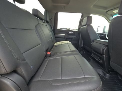 Used 2024 GMC Sierra 2500 Pro w/ Convenience Package AWD/4WD image 14