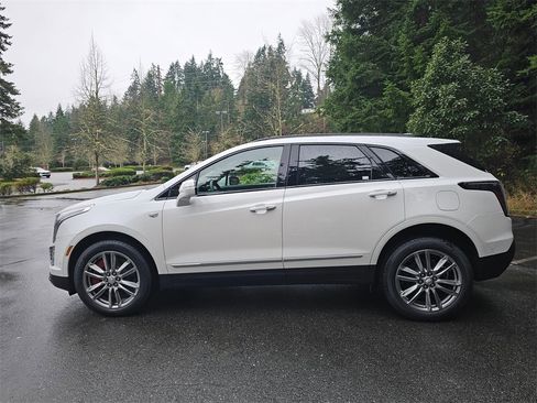 New 2026 Cadillac XT5 Sportv image 4