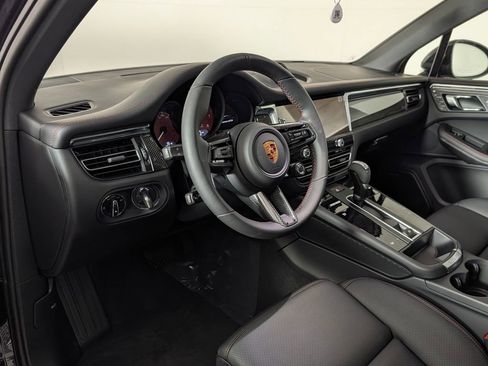 New 2026 Porsche Macan GTS AWD/4WD image 4