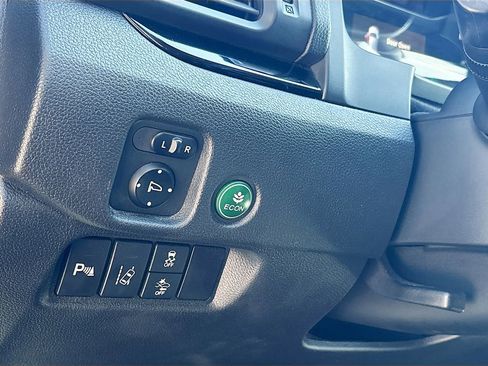 Used 2017 Honda Pilot Elite image 10