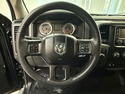 Used 2018 RAM 1500 Express w/ Express Value Package AWD/4WD image 26