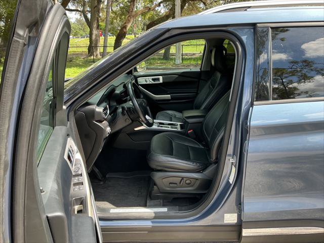Used 2021 Ford Explorer Limited w/ Hybrid Equipment Group 310A RWD image 11