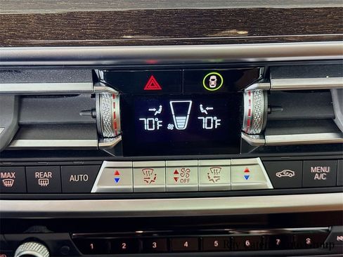 Used 2023 BMW X3 xDrive30i w/ Premium Package image 16