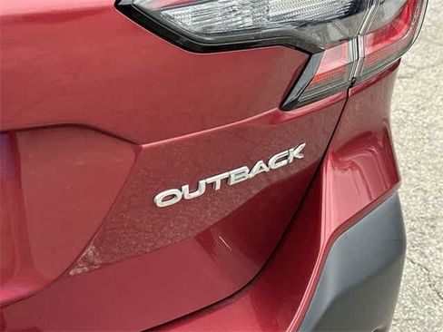 Used 2020 Subaru Outback Limited image 12