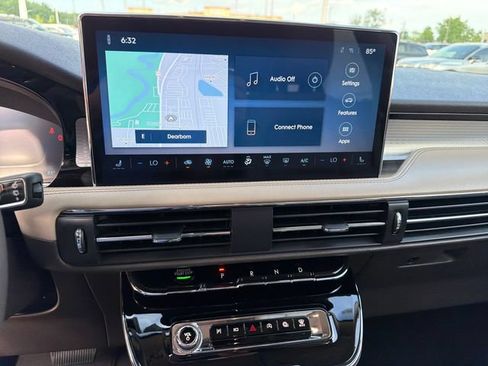 Certified 2023 Lincoln Corsair FWD image 23