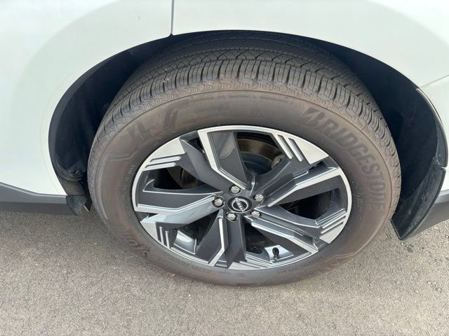 Used 2025 Nissan Murano SL w/ Cargo Package AWD/4WD image 7