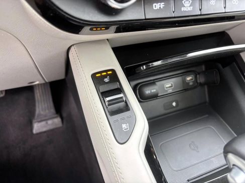 Used 2022 Kia Telluride EX w/ EX Premium Package image 22