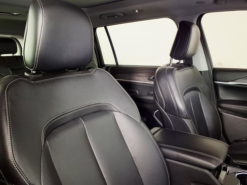 Used 2021 Jeep Grand Cherokee L Limited w/ Trailer Tow Group (B) image 10