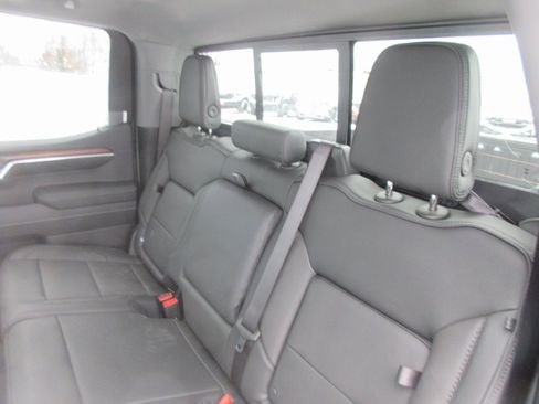 New 2026 GMC Sierra 1500 Denali w/ Denali Reserve Package image 17