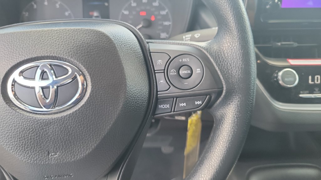 Used 2024 Toyota Corolla LE FWD image 19