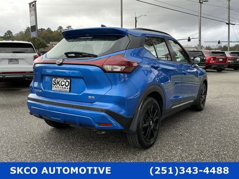 Used 2022 Nissan Kicks SR image 5