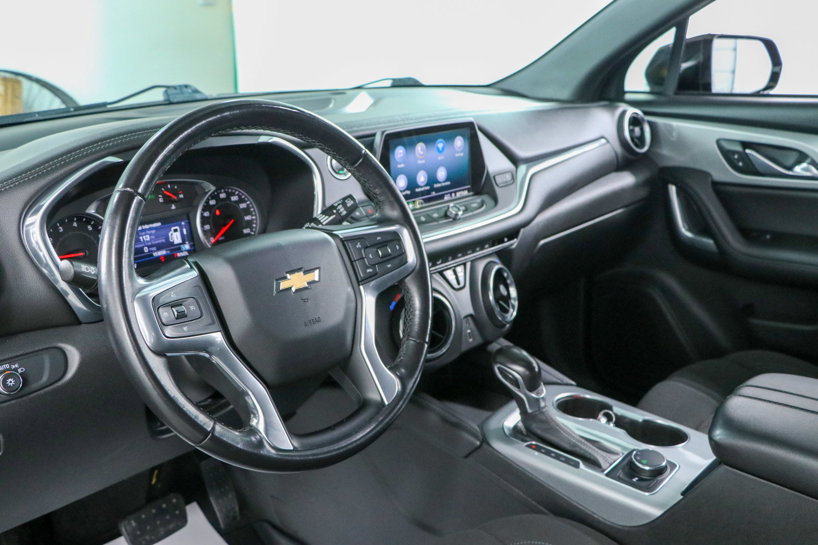 Used 2020 Chevrolet Blazer LT FWD image 22