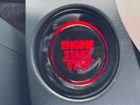 Certified 2026 Honda HR-V LX image 35