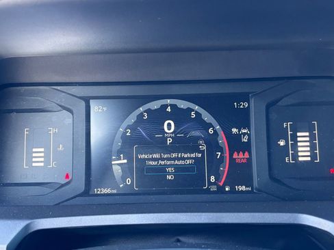 Used 2025 Toyota Tacoma SR5 AWD/4WD image 27