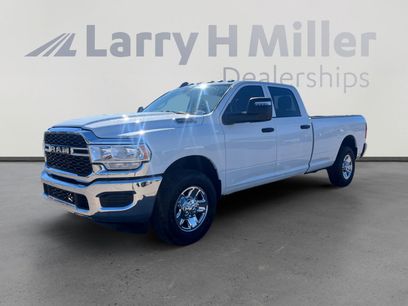 Used 2024 RAM 2500 Tradesman w/ Chrome Appearance Group