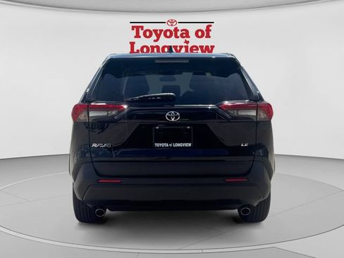 Used 2024 Toyota RAV4 LE FWD image 4