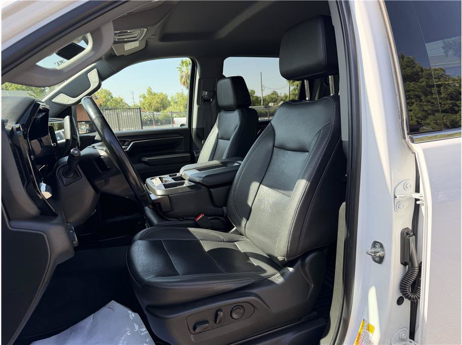 Used 2024 Chevrolet Silverado 2500 LTZ AWD/4WD image 8