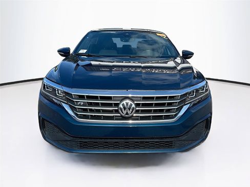 Used 2021 Volkswagen Passat 2.0T R-Line FWD image 8