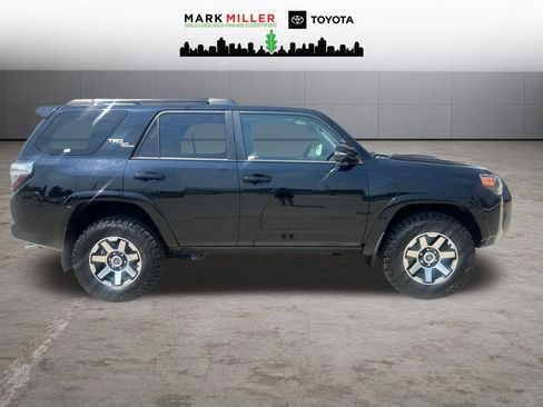 Certified 2020 Toyota 4Runner TRD Off-Road Premium w/ Wilderness Package AWD/4WD image 7