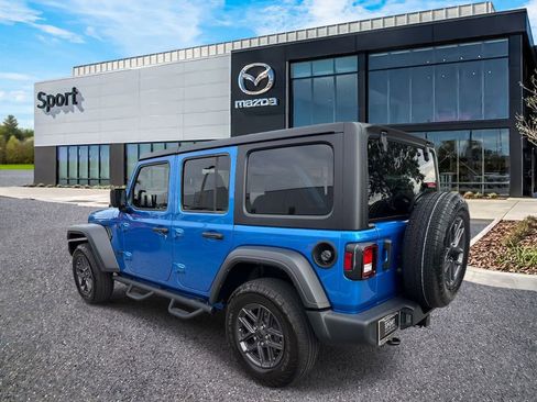 Used 2024 Jeep Wrangler Unlimited Sport AWD/4WD image 5