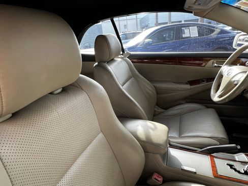 Used 2008 Toyota Solara SLE image 38
